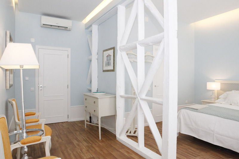 Alecrim Ao Chiado Guest house