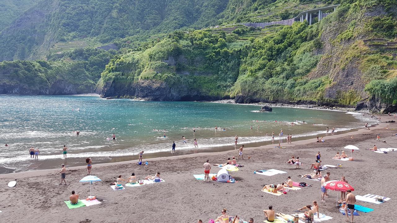 Porto De Abrigo * Sao Vicente (Madeira)