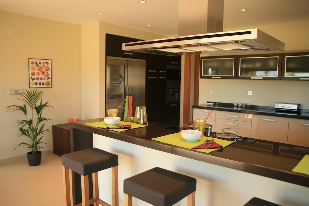 Amendoeira Golf Armacao de Pera