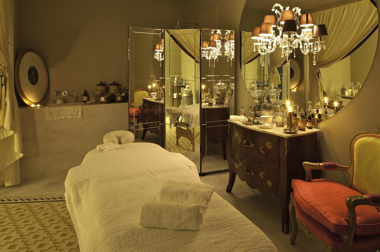 Hotel Carmo's Boutique - Small Luxury Of The World