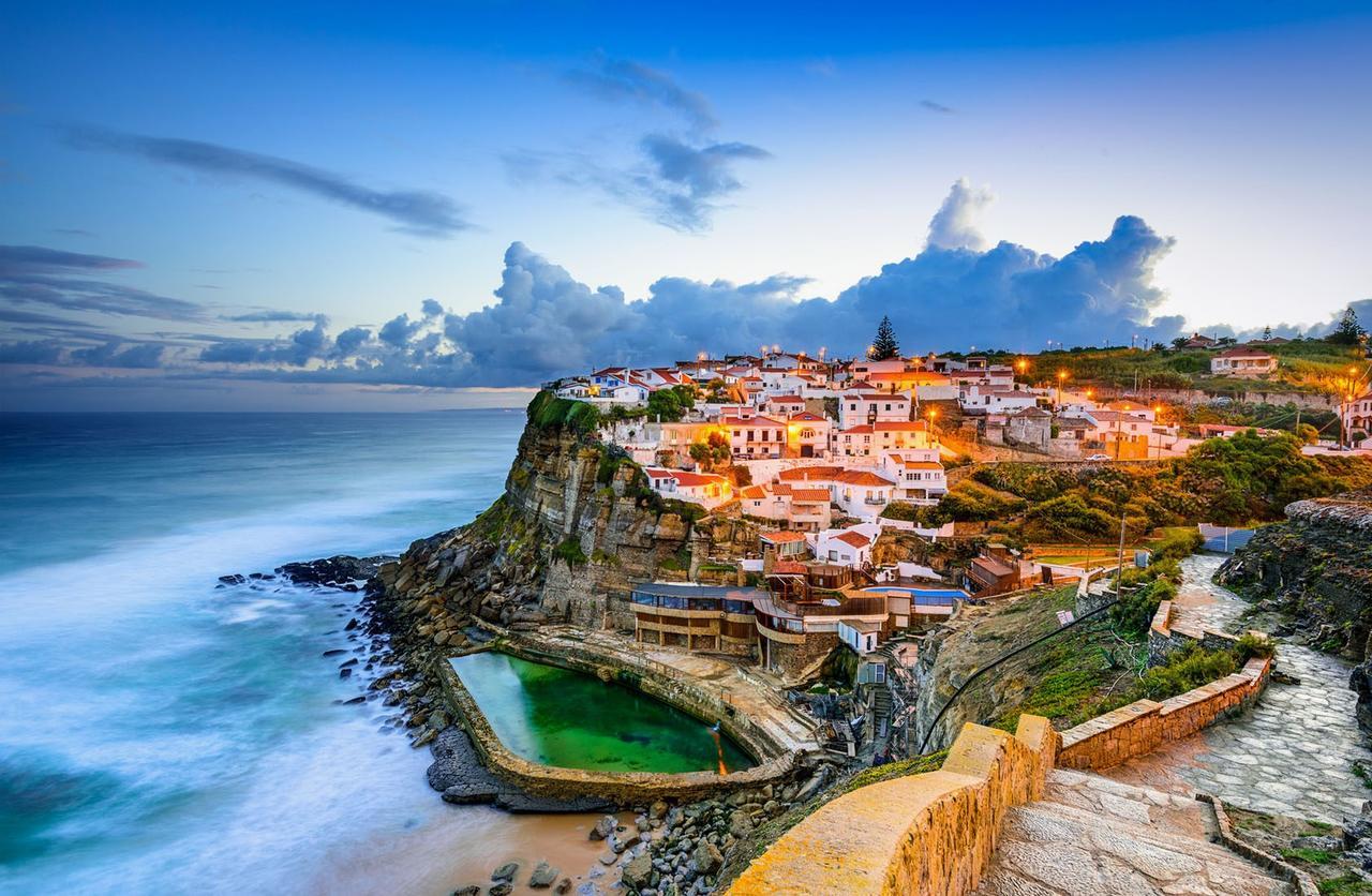 Guest house Maca House Azenhas do Mar