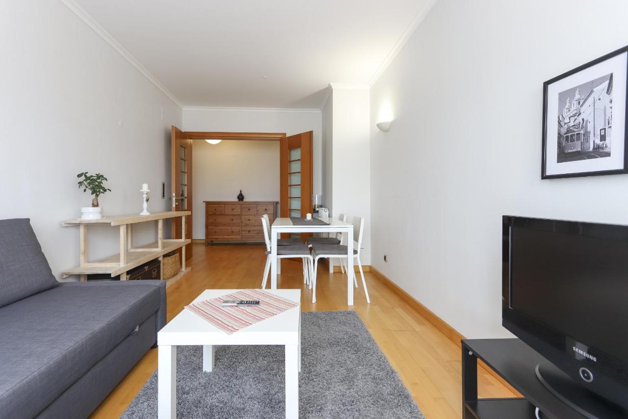 Modern Bela Vista By Homing Apartment Lisbon