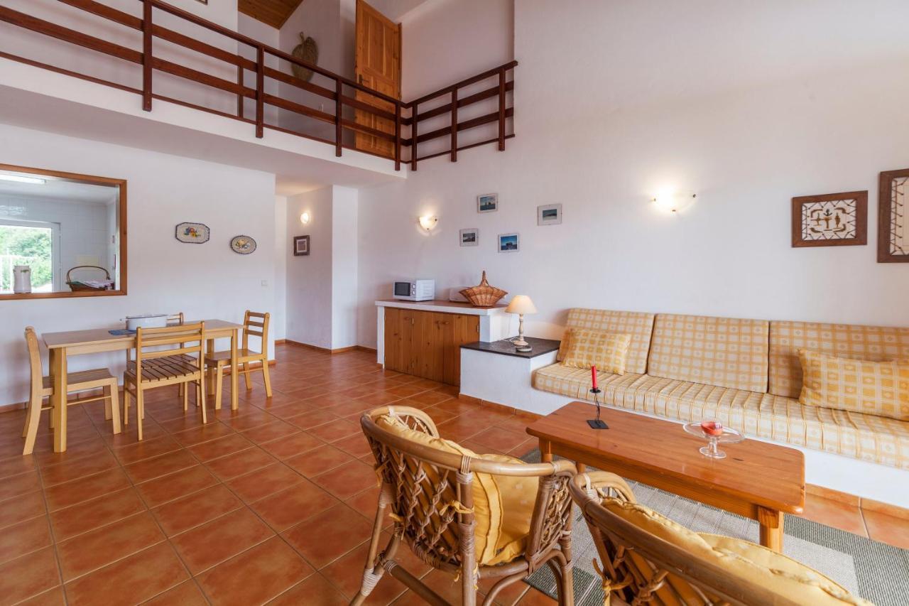 Casas Do Porto * Mosteiros (Azores)