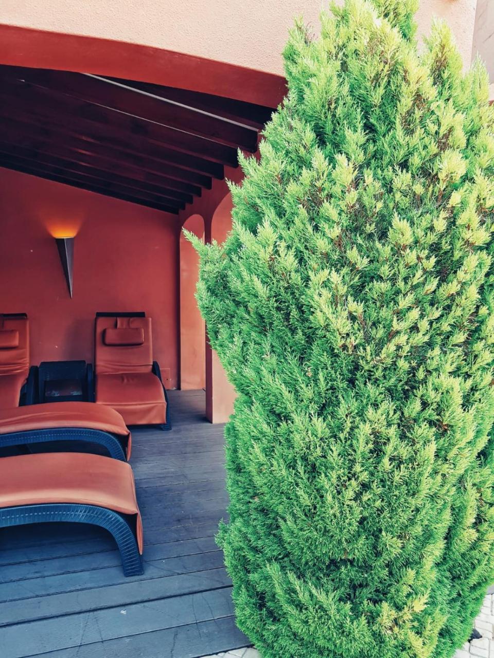 Do Cerro Hotel