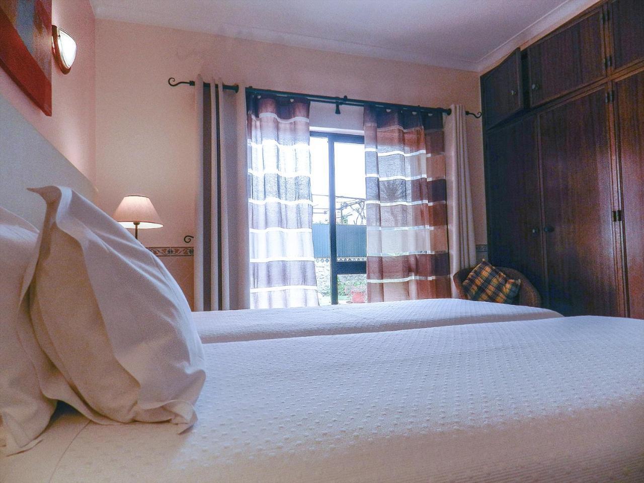 Residencia Julio Gasthuis *