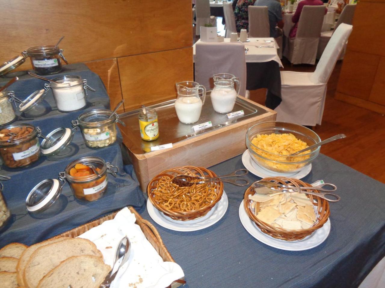 Bio - Quinta Da Serra Hotel 5*