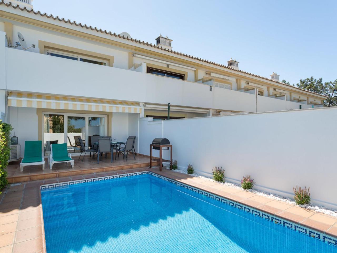 Holiday home Holiday V2 Garrao 650m From The Beach By Interhome *