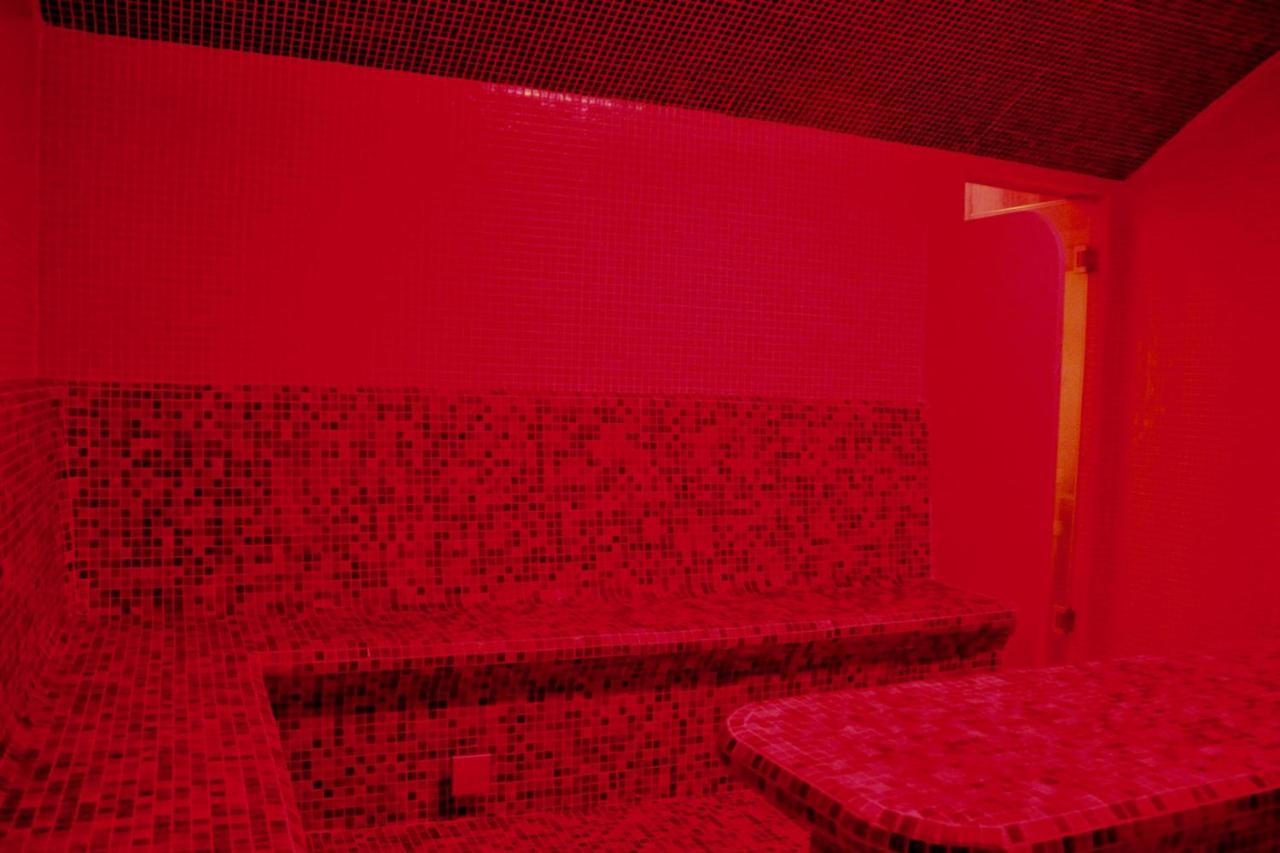 Hotel 3 Caparica - Lisbon Gay 3*