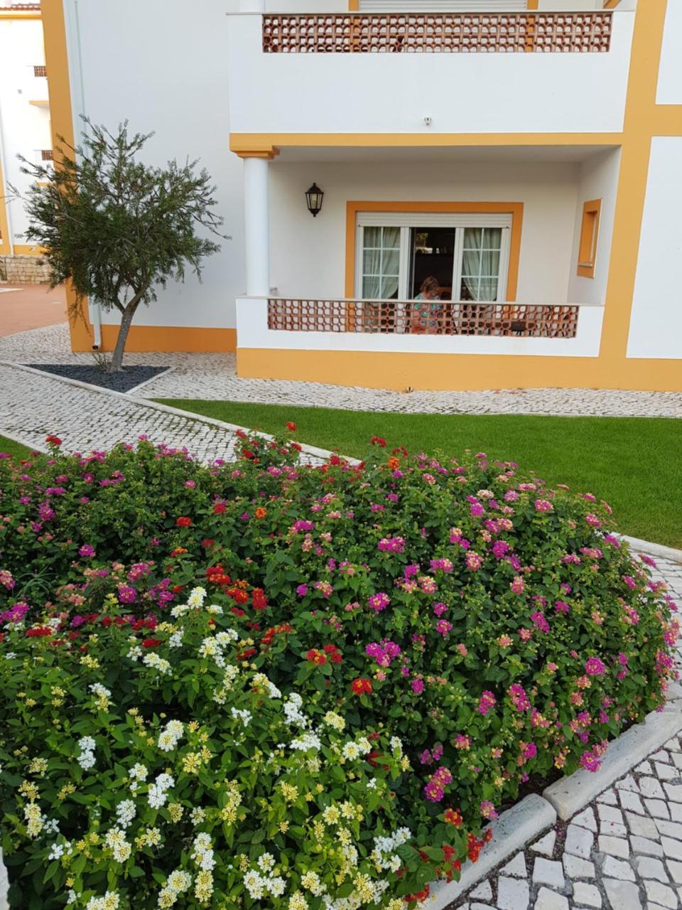 Casa Alexandra - Praia Del Rei Apartment Praia del Rei