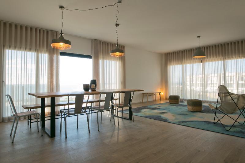 Aparthotel And The Sea Ericeira