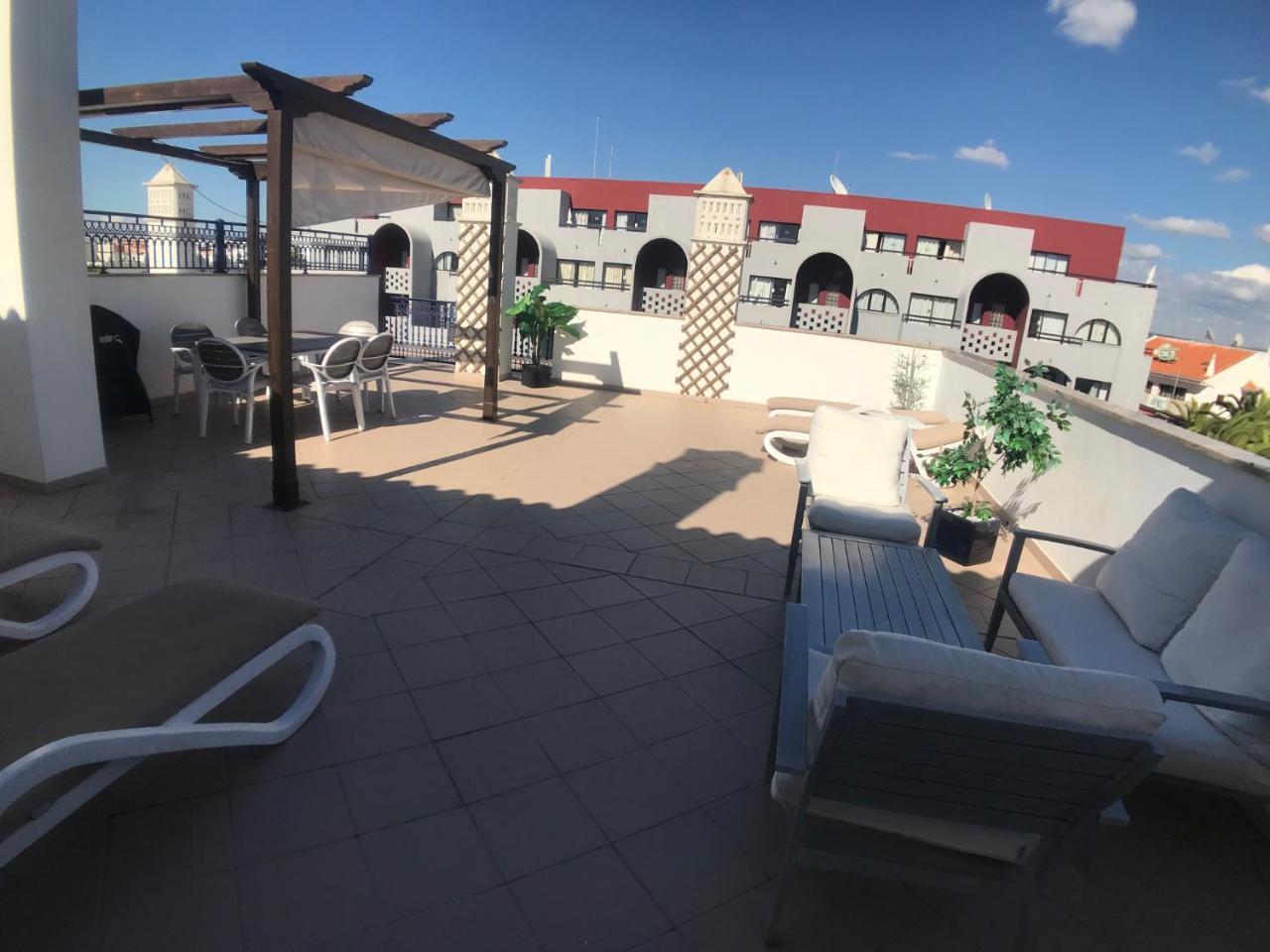 Charm T2 Al With Big Terrace * Albufeira