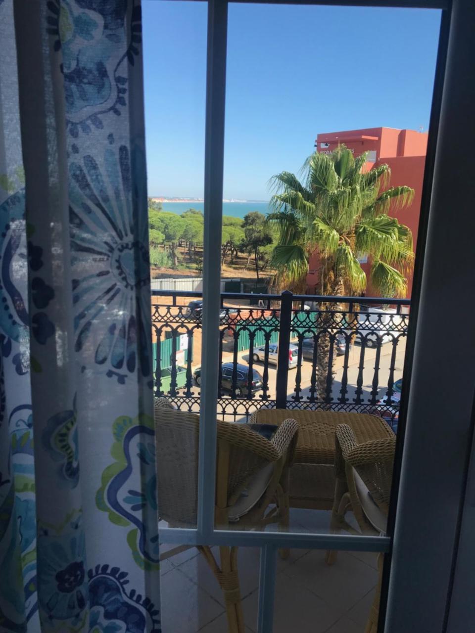 Charm T2 Al With Big Terrace Apartment Albufeira