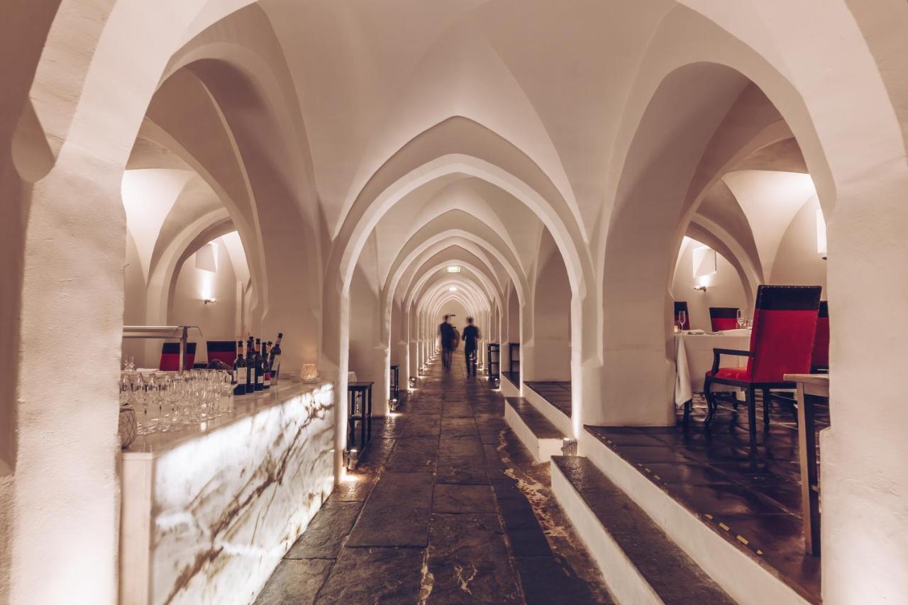 Hotel Convento Do Espinheiro, Historic & Evora