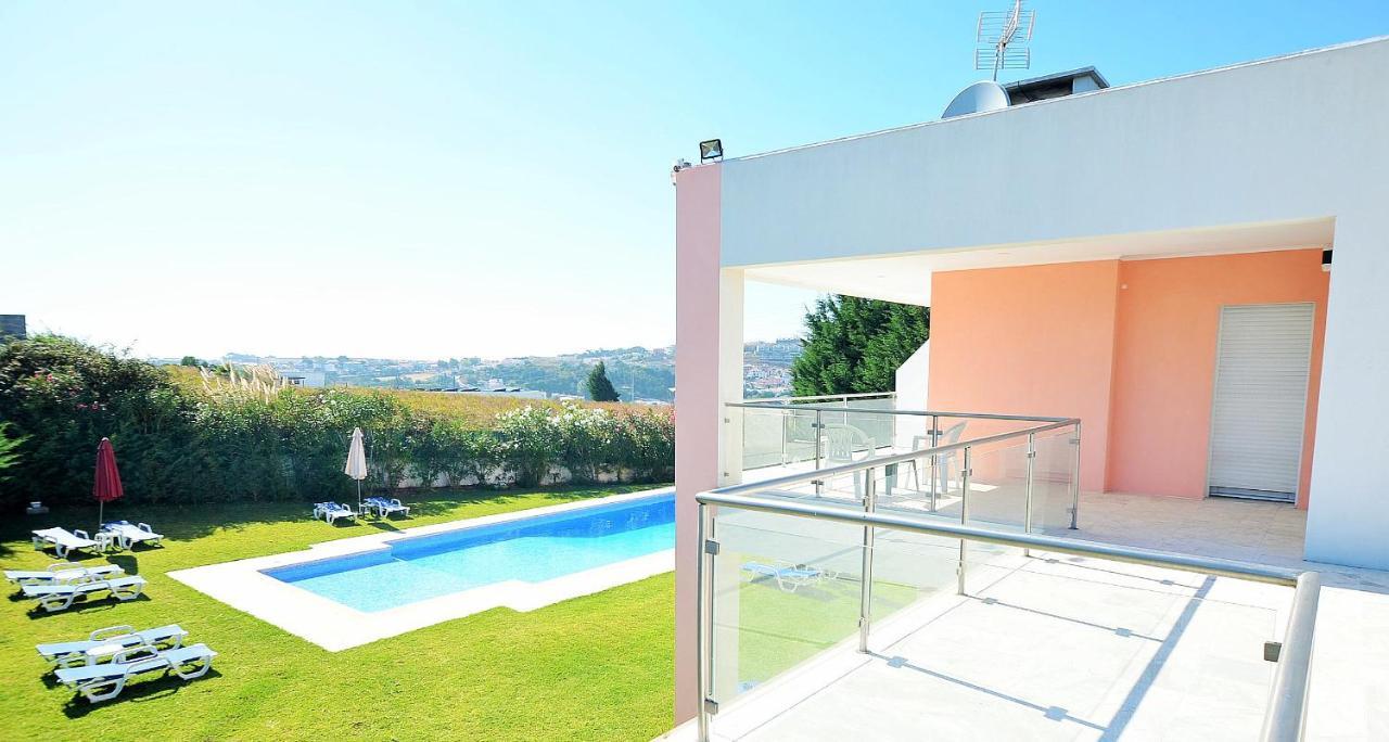 Hilltop Oasis Lisboa Oeiras