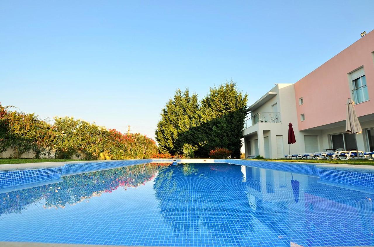 Hilltop Oasis Lisboa
