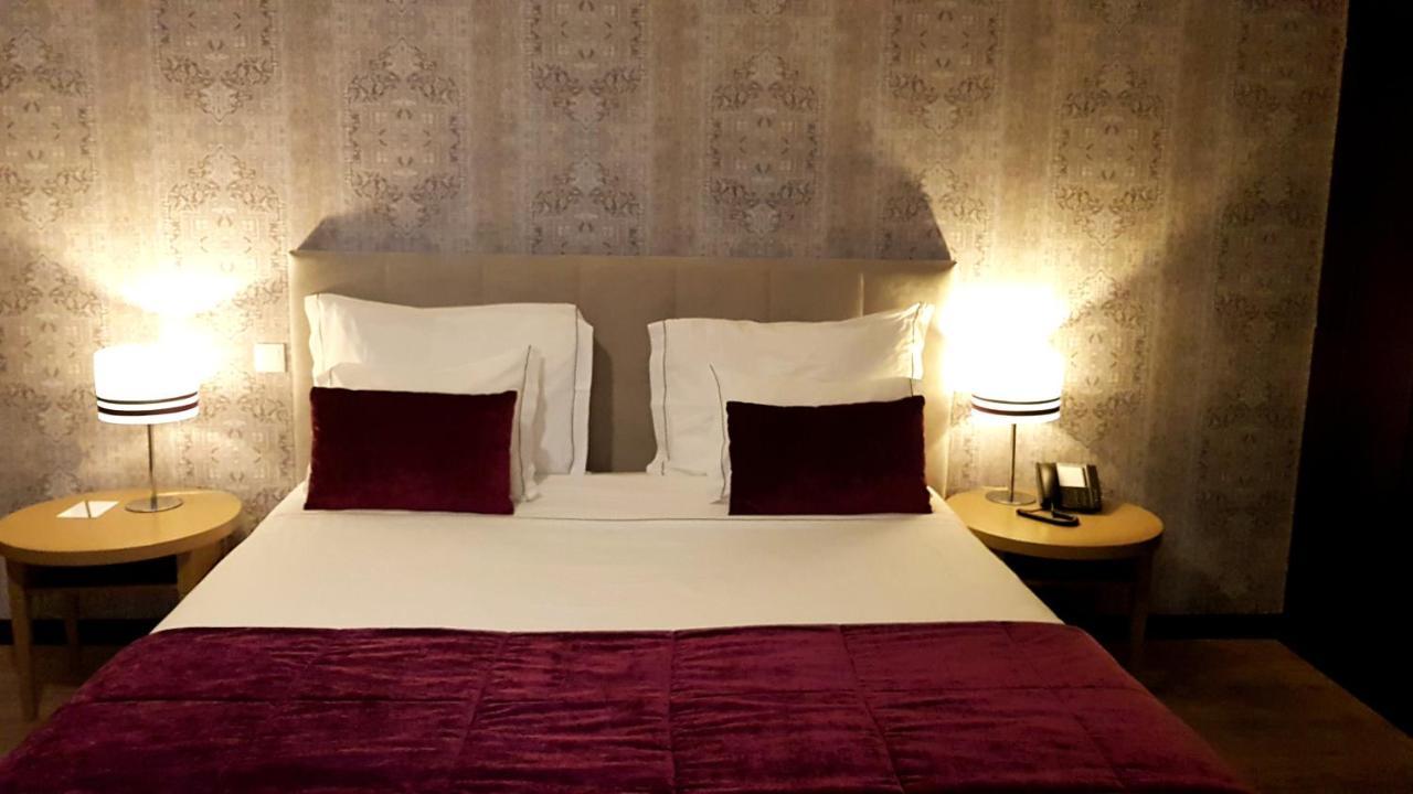 Santa Cruz Village Hotel Hotel