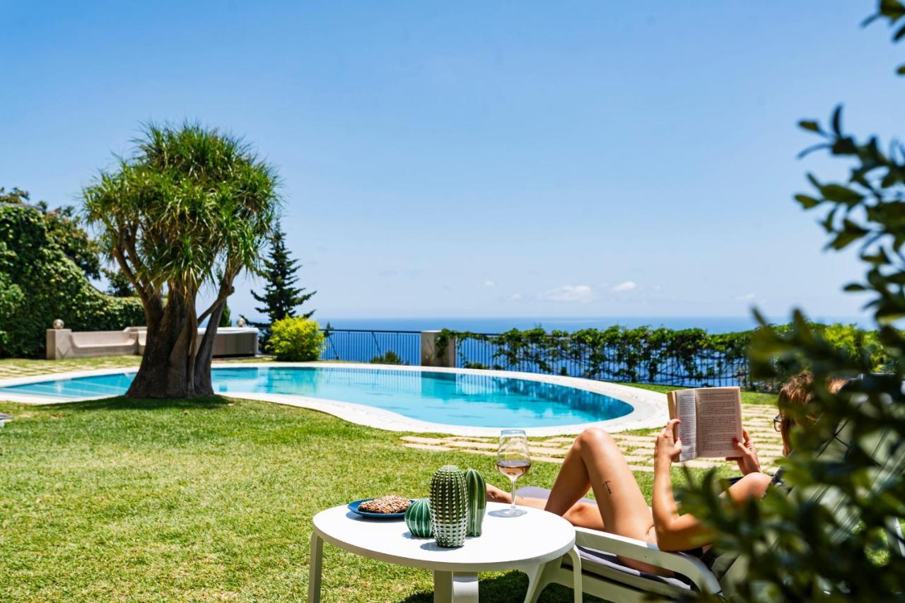 Villa Eucalipto By An Island Funchal (Madeira)