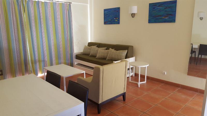 Hotel Apartamentos Vila Praia Olhos de Agua (Albufeira)