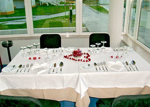 Aldeamento Turistico De Palmela Hotel 3*
