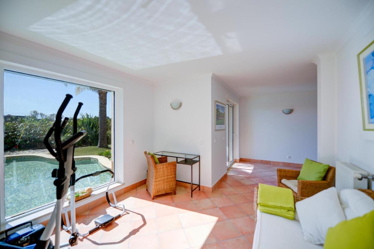 Ria Alvor Luxurious Golfview Villa *