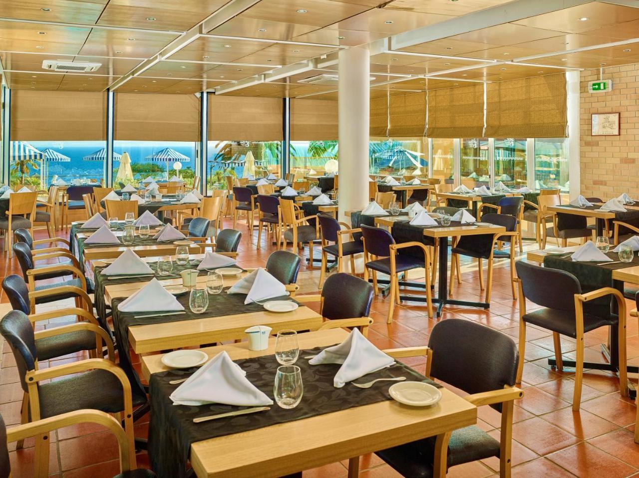 Baia Cristal & 4*