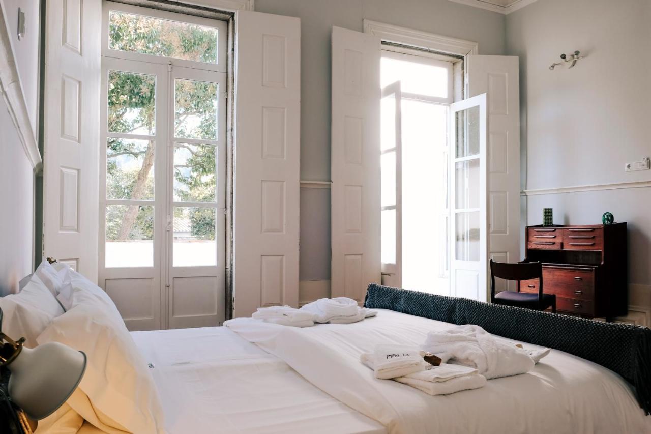 Dona Emilia Guest House & Studio Apartment Building 3*