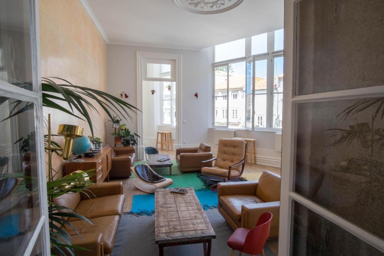 Dona Emilia Guest House & Studio Apartment Building 3*