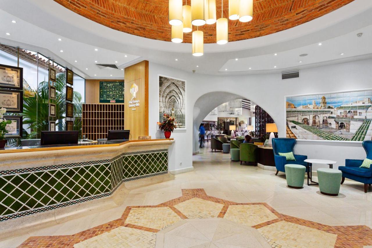 Four Seasons Country Club