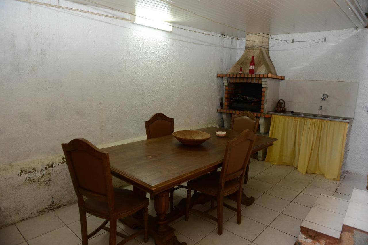 Guest house Alojamentos Leitao 2*