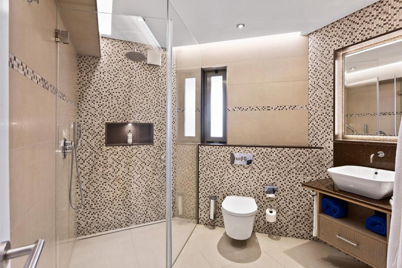 Four Seasons Country Club Resort 4*