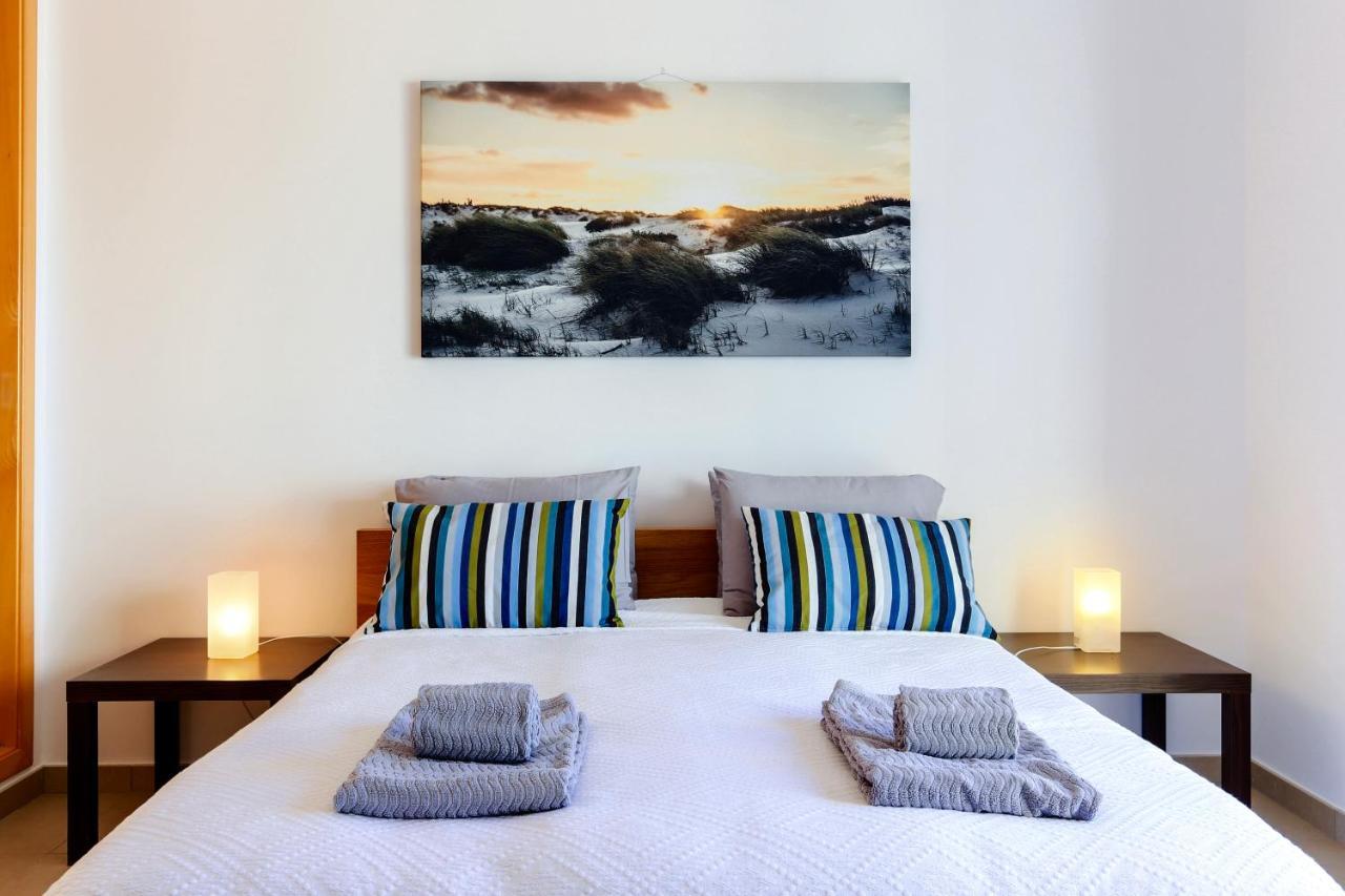 Beach Village Apartment