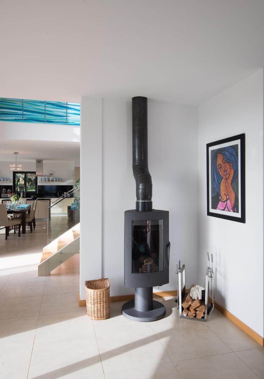 Luxury Ocean Front Villla