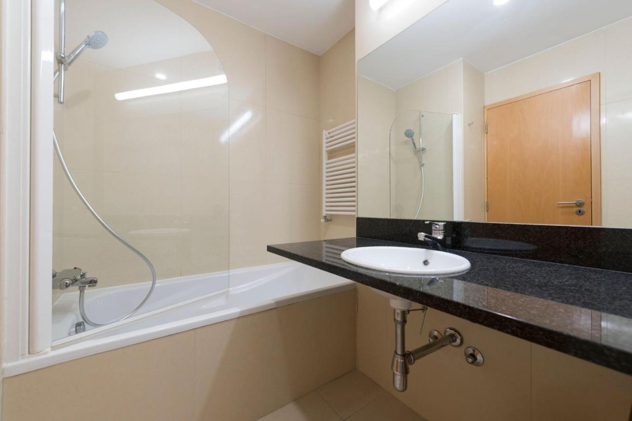 Lovelystay - Oporto Beach With 2 Free Parking Spots Apartamento