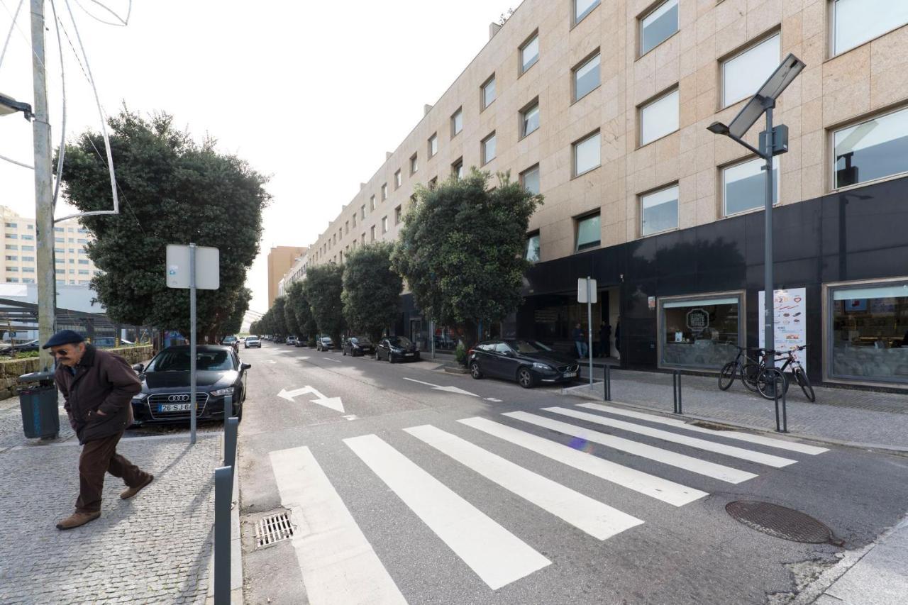 Lovelystay - Oporto Beach With 2 Free Parking Spots