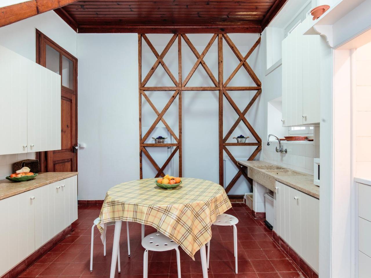Casa Do Cais De Sao Martinho Do Porto Holiday home *