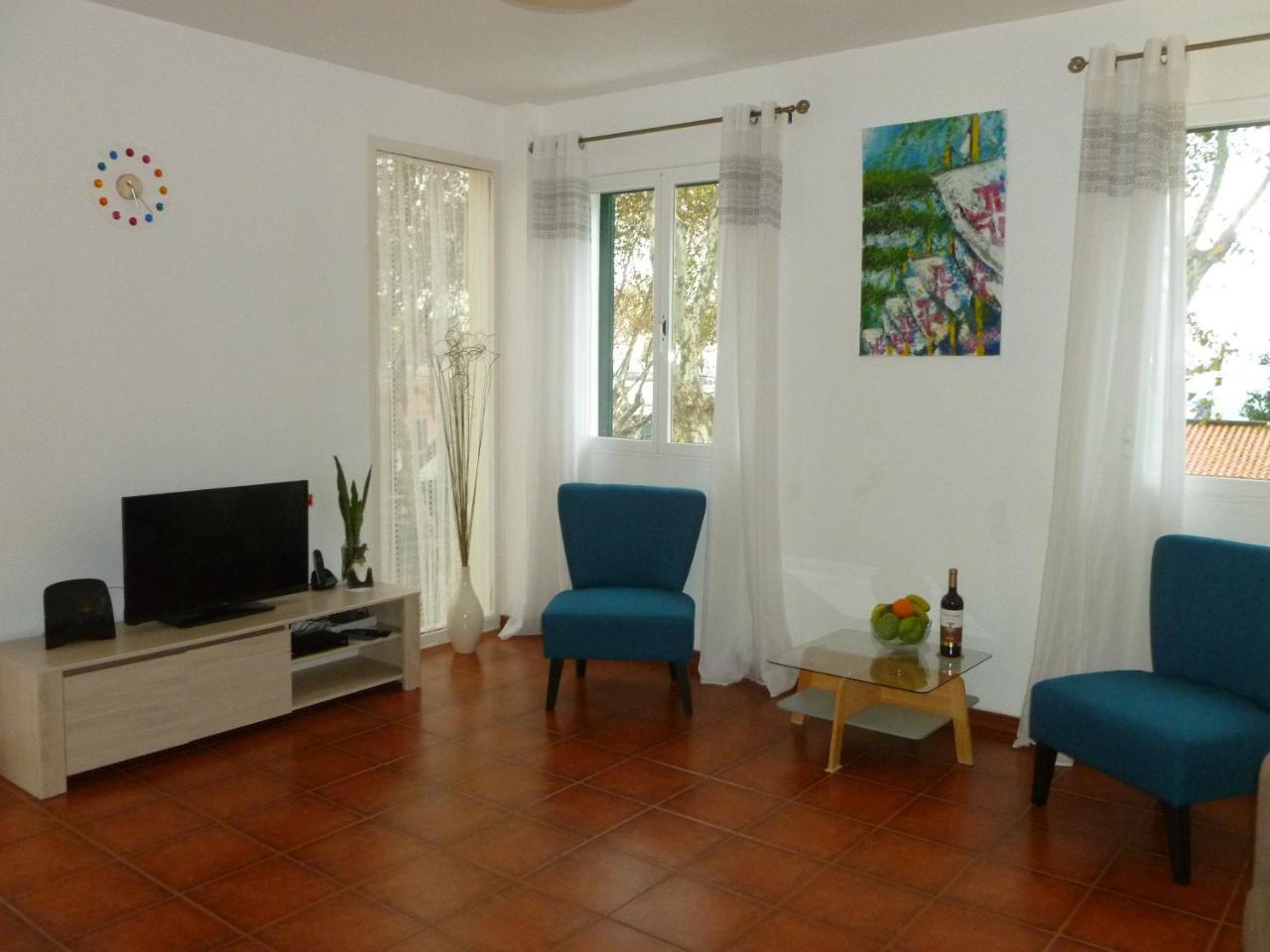 Alameda With Sea View Apartment