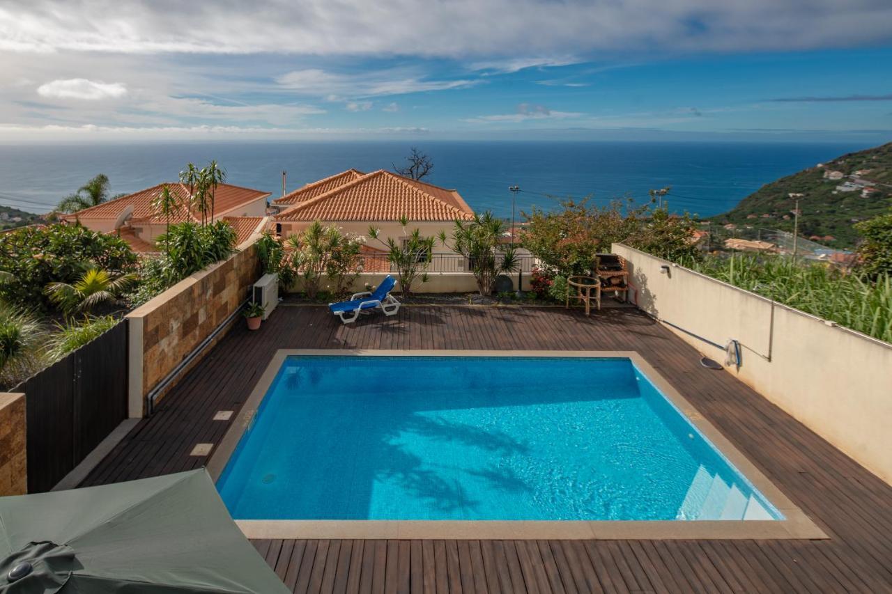 Violetta Arco da Calheta (Madeira)