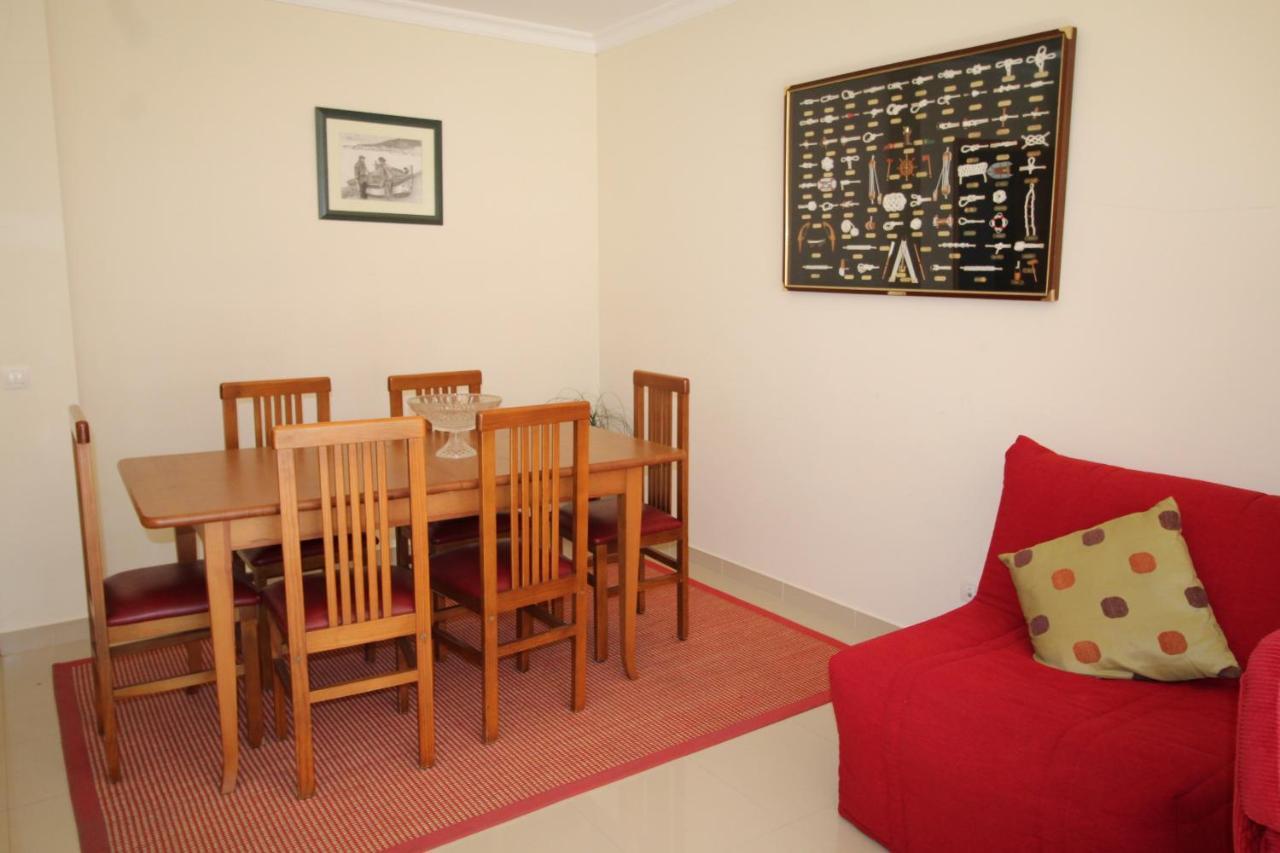 T2 Da Rocha 1ª Linha 4 Apartment *