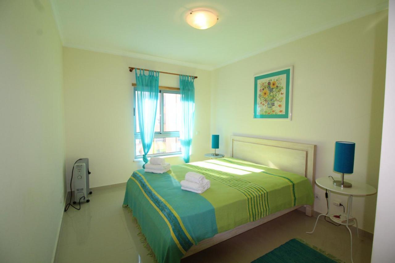 Apartment T2 Da Rocha 1ª Linha 4