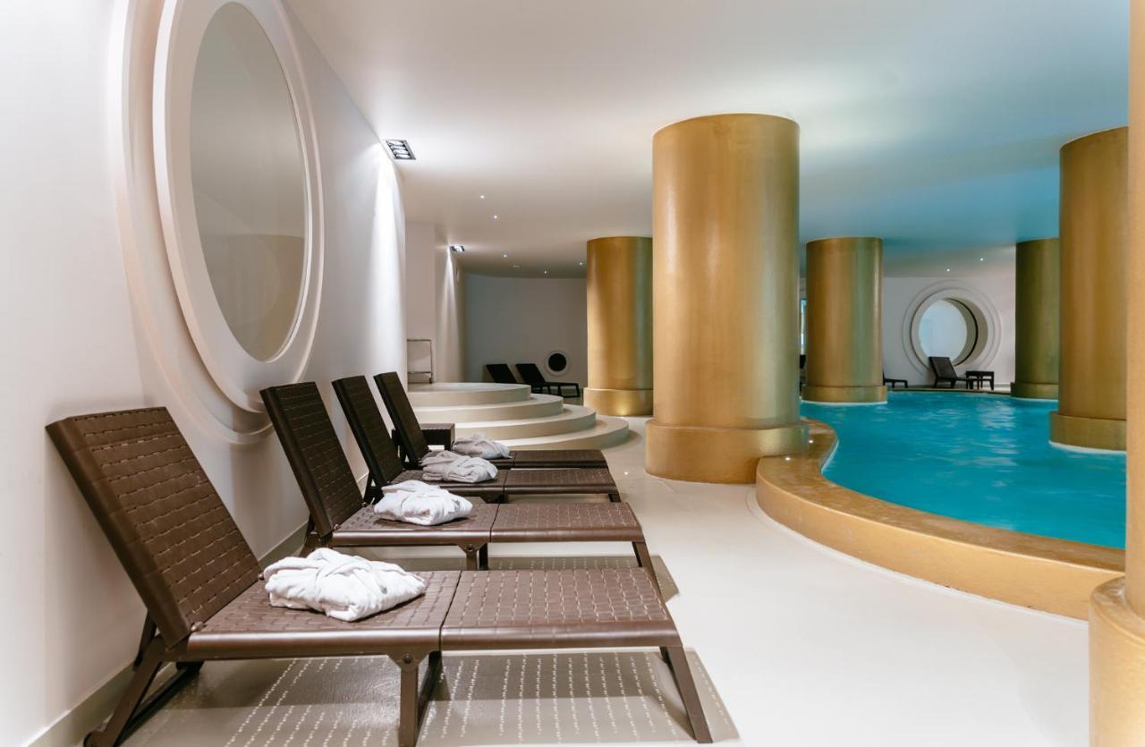 Axis Vermar Conference & Hotel 4*