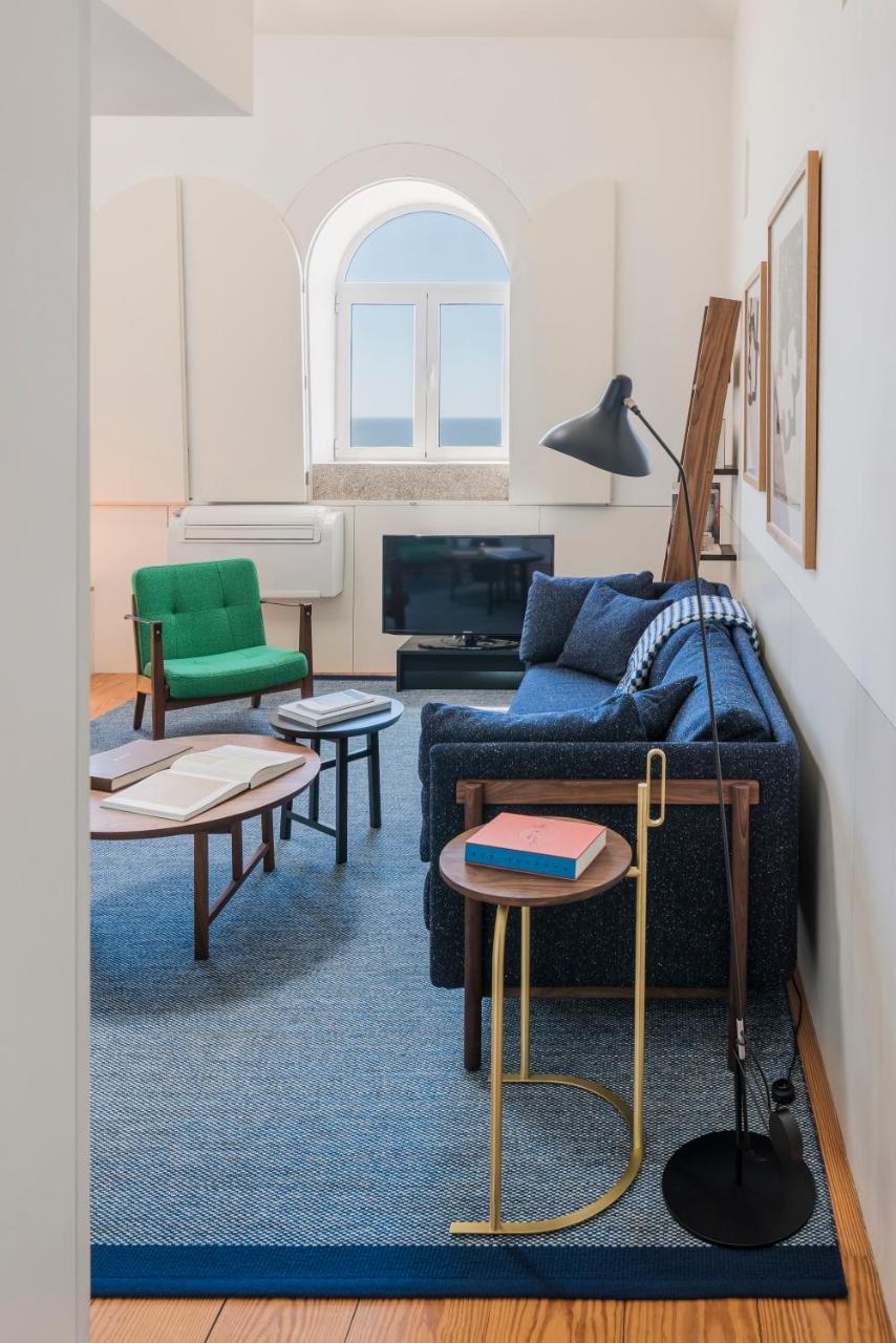 Apartment Flattered To Be In