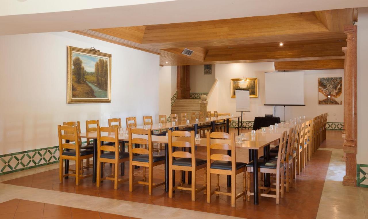 Turim Club Azeitao Hotel