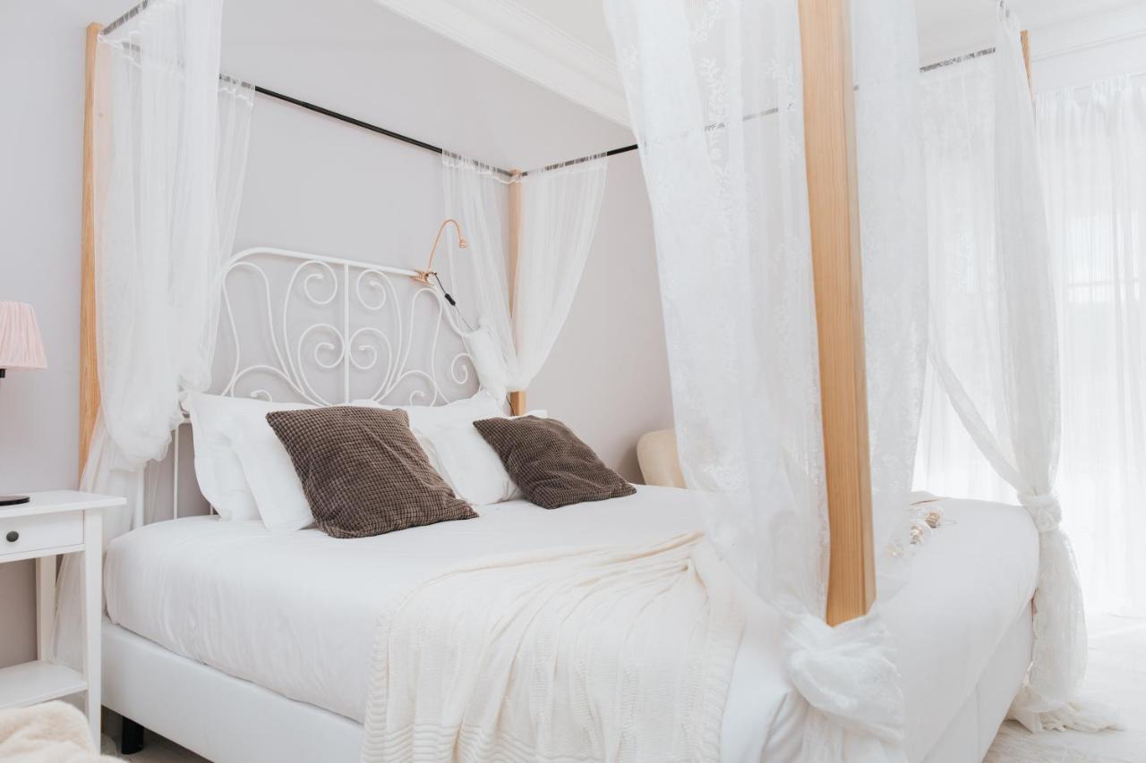 Bed & Breakfast Boutique - O House Hills