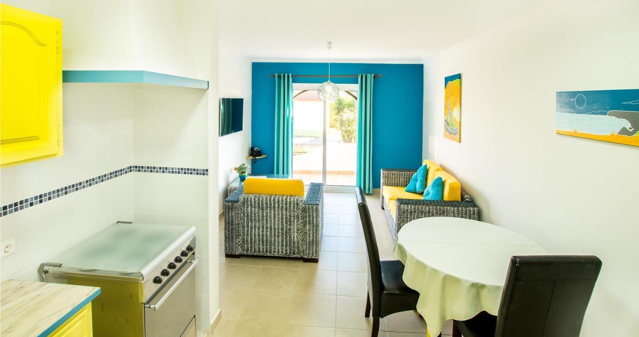 Tonel Turisticos Aparthotel Sagres
