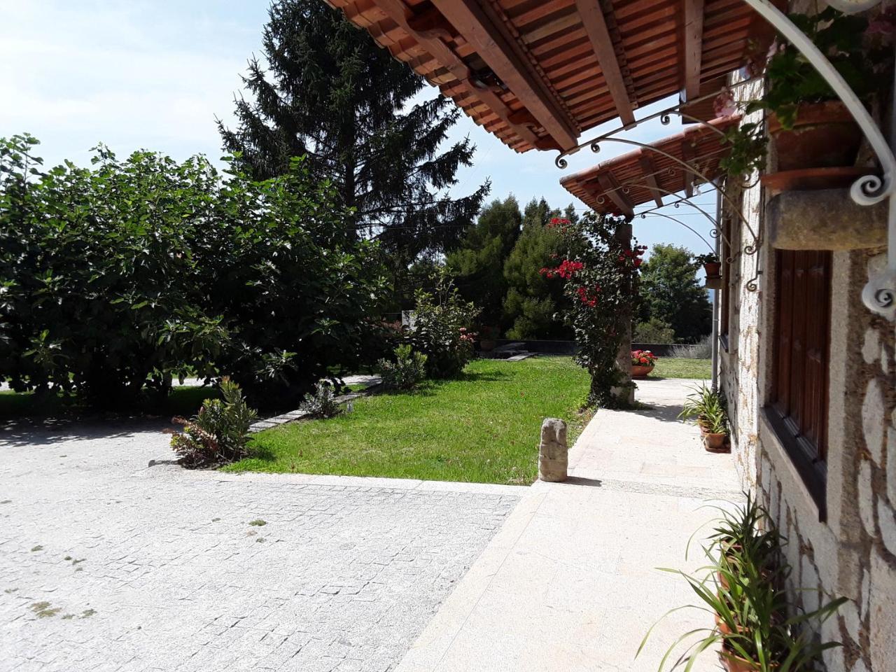 Casa De Crespins Lda