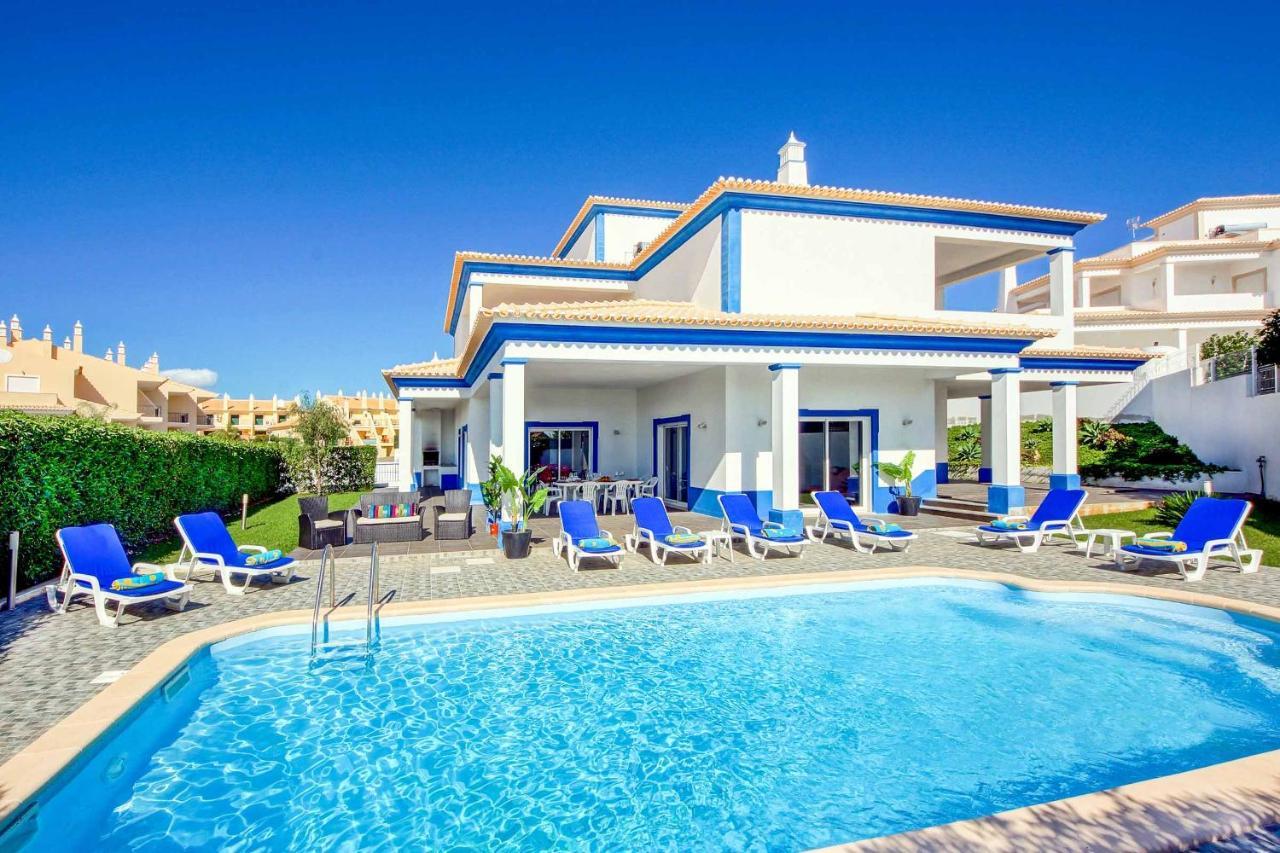 Naomi Villa Albufeira