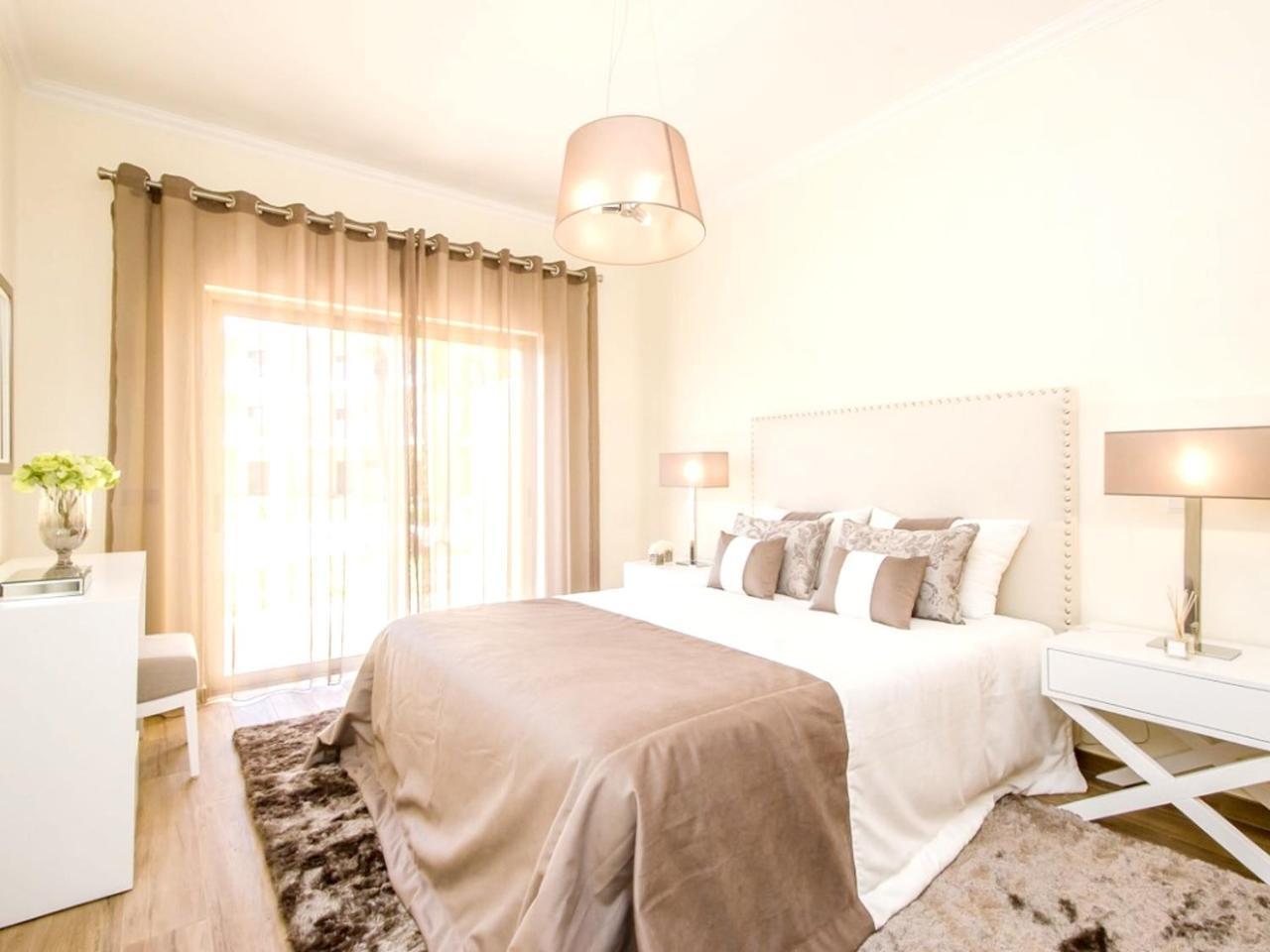 View Apartment: Pool, Garden & Proximity *