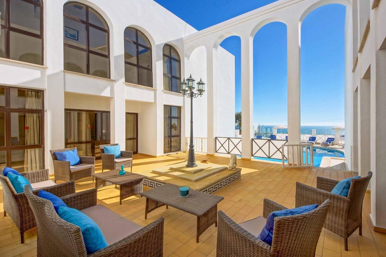 Albuar Villa *
