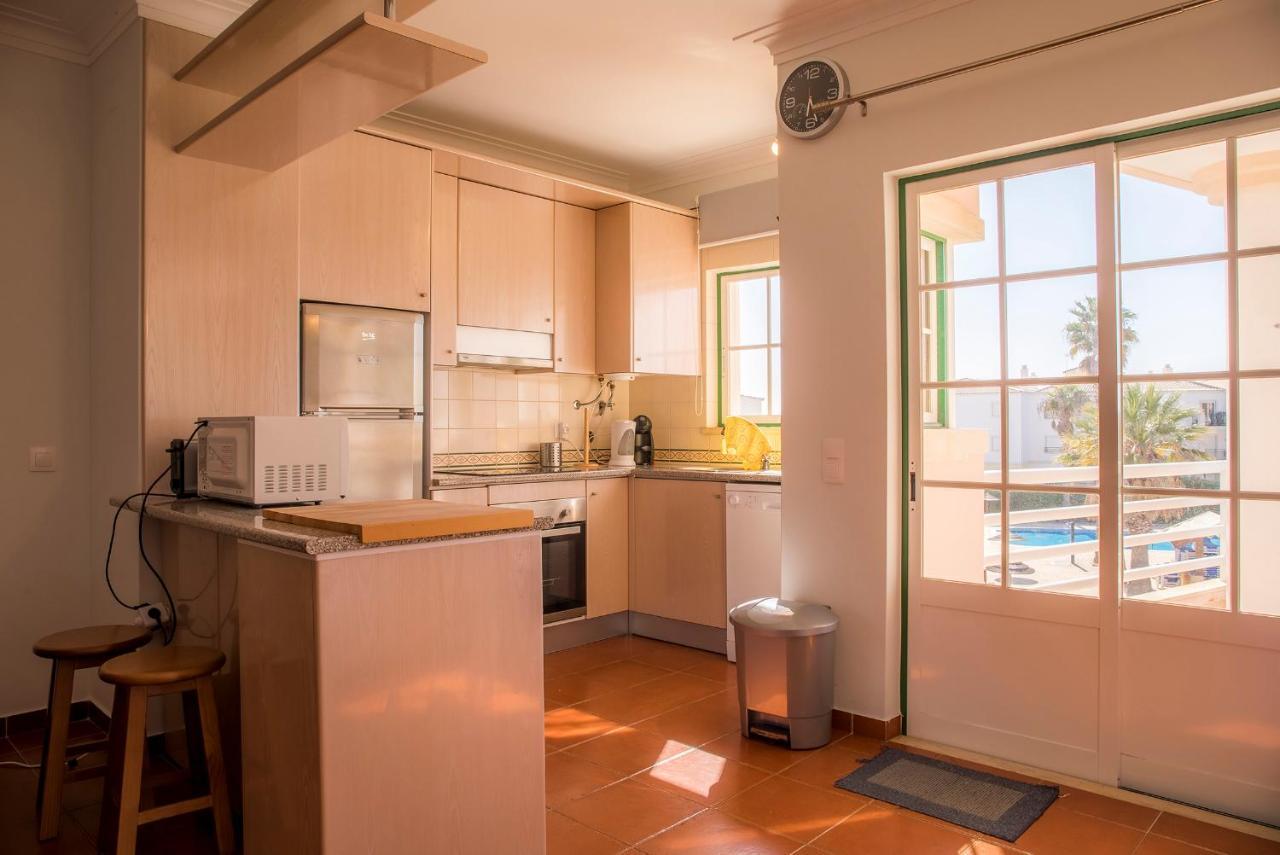 B33 - Do Vau Apartment *