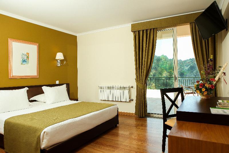 Eira Do Serrado - & Hotel Curral Das Freiras
